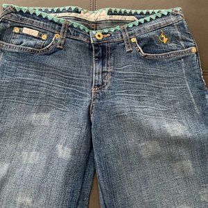 Throwback Classic Jeans